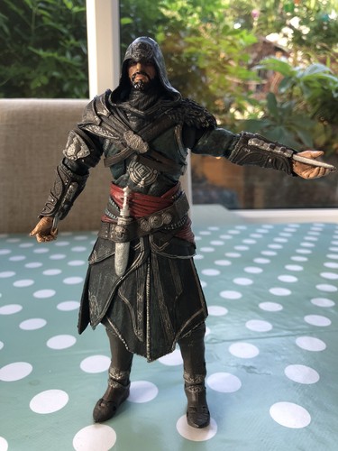 Neca ezio auditore - neca,