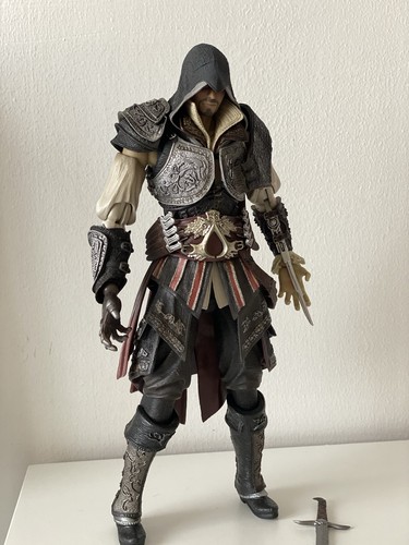Ezio auditore square enix - ezio,