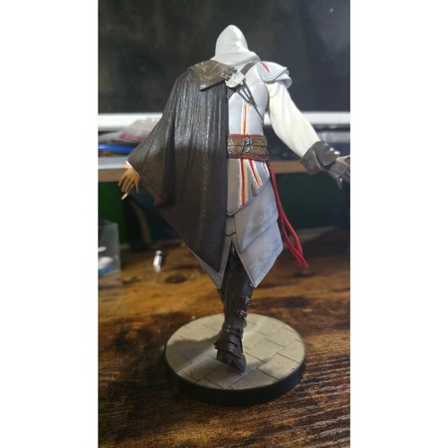 Statua assassin creed ii - assassin's,
